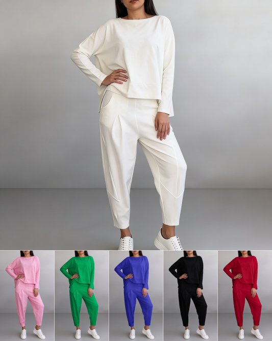 Conjunto de manga larga con blusa de cuello redondo y pantalón largo