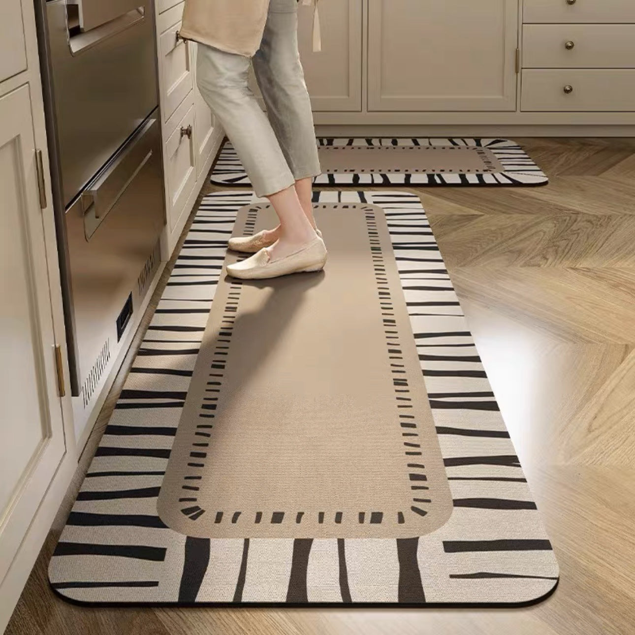 💥💥【se venden como pan caliente】Alfombras de cocina y baño antideslizantes y muy absorbentes_3874048
