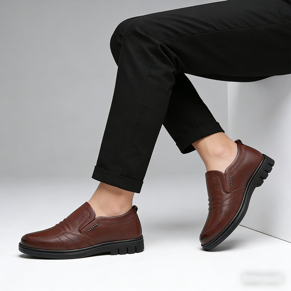 【39-44】Zapatos de negocios de cuero genuino para hombres