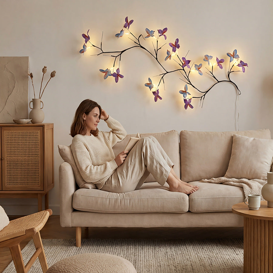 ✨ Ghirlandă Luminoasă LED Flexibilă în Formă de Liană cu Fluturi – Decorează-ți Casa cu o Atmosferă Magică și Caldă 🦋💡