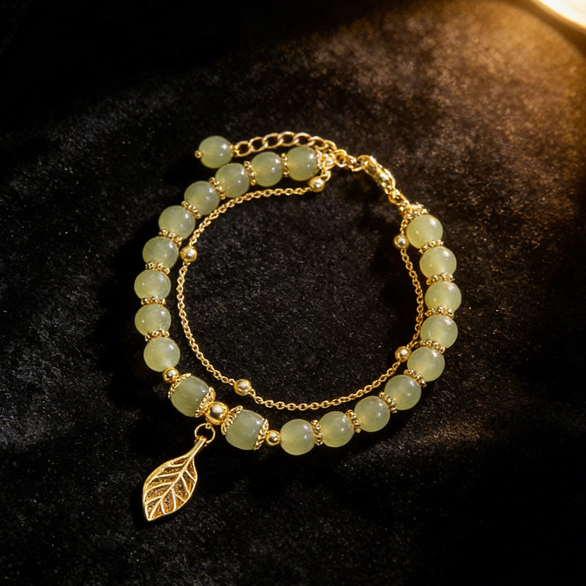 【descuento】de oro de 14K con jade Hetiano