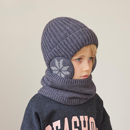 El traje de lana del sombrero y de la bufanda del invierno de los niños hizo punto el sombrero de lana para los niños_3841002