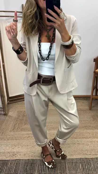 Conjunto de chaqueta y pantalón con solapa para mujer – Ajuste entallado, tela suave 【40-100kg】